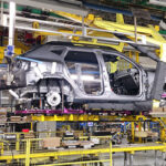 productia de automobile din romania cade contradictie cu planurile de productie ale dacia si ford 682ea8196c712