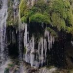 puntea de acces catre cascada bigar a fost refacuta locul poate fi vizitat acum in orice anotimp 681b46ee354d7