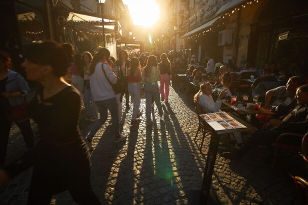 romania a avut cea mai mare scadere a numarului de locuitori din ue eurostat populatia a scazut cu peste 25 milioane in 20 de ani 682da8f4db985