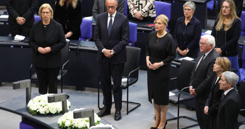 sefa bundestagului germania trebuie sa constientizeze amploarea monstruoasa a crimelor din al doilea razboi mondial 681ce1005834e