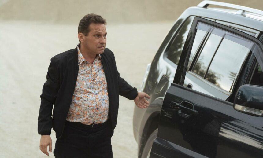 serialul in care apare george ivascu dupa tatutu sunt mai batran cu 10 ani am barba sunt cu totul altfel exclusiv 6818cf4b238c0