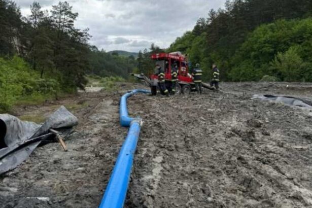 starea de alerta la praid prelungita in urma infiltratiilor produse in salina 682ec39b71cef