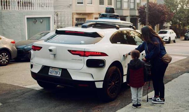 toyota va produce masini cu tehnologii de conducere autonoma impreuna cu waymo google 68190dace5712