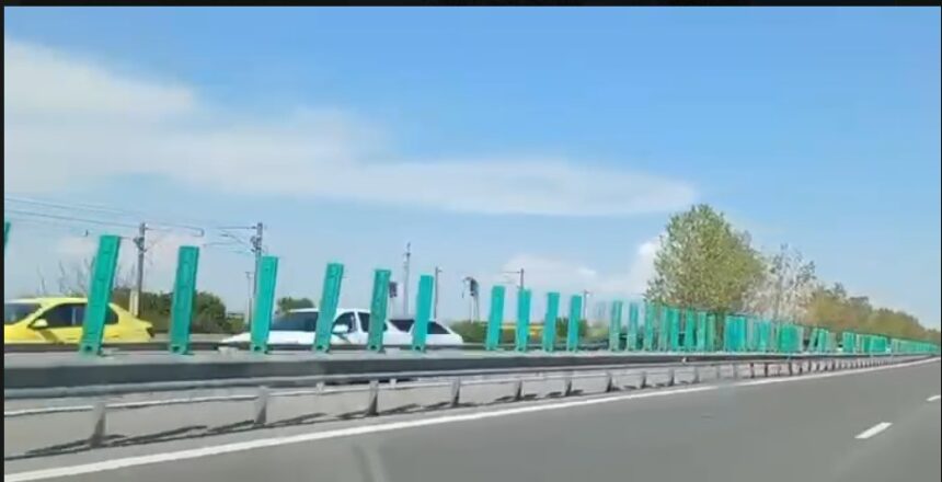 trafic infernal la intoarcerea din minivacanta de 1 mai unde se circula bara la bara 68174c3b6511e
