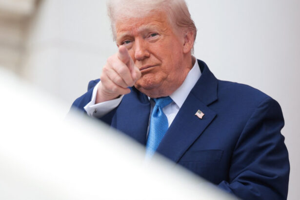trump da asigurari ca va castiga batalia impotriva universitatii harvard nebuni radicalizati scandalagii 683572f0c978d