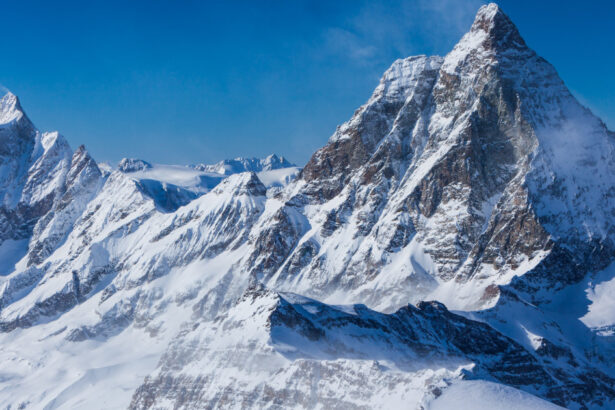 un alpinist roman a murit in timpul unei expeditii in muntii himalaya 682b06954dd0f
