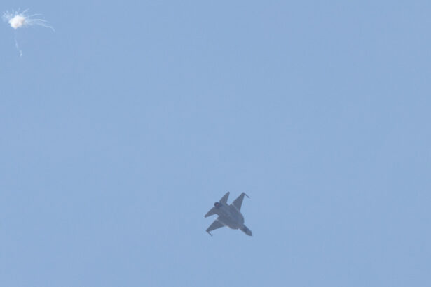 un avion militar de antrenament s a prabusit in egipt toti membrii echipajului au murit 682b771d5e04e