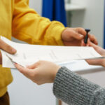 unde votezi in turul 2 al alegerilor prezidentiale 2025 daca esti plecat din localitatea de domiciliu 6826d960e2be7