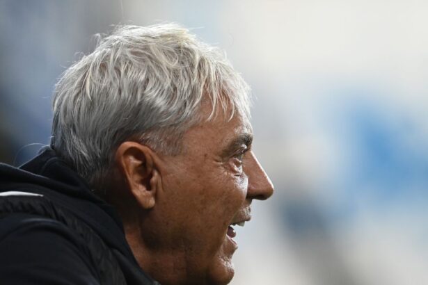universitatea craiova renunta la un fotbalist de nationala nu i am prelungit contractul 6823ad0a23f4f
