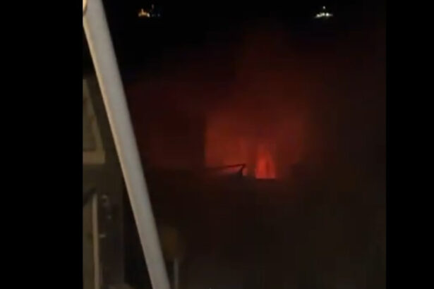 video 30 de voluntari risca sa se scufunde dupa ce nava cu care se indreptau spre gaza a fost atacata cu drone 681484bed0255