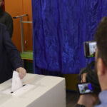 video crin antonescu la iesirea de la urne am votat pentru o romanie puternica unita si demna 68171c4f47ed4