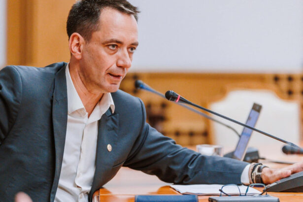 video csoma botond purtator de cuvant udmr un guvern minoritar nu va fi capabil sa gestioneze eficient situatia macroeconomica dificila 682b19e26a24c