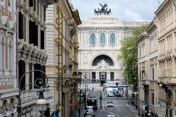 video declaratia de avere este publica in italia in spania doar inaltii demnitari sunt obligati sa o completeze regele este exceptat 6839c9dd46be1