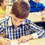 video evaluarile la clasele mici criticate de profesori si parinti devin inutile ce spun specialistii 682218f002eda