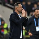 video exclusiv gestul facut de fanii fcsb fata de mirel radoi in timpul meciului de pe arena nationala 6828ddc8ef45b