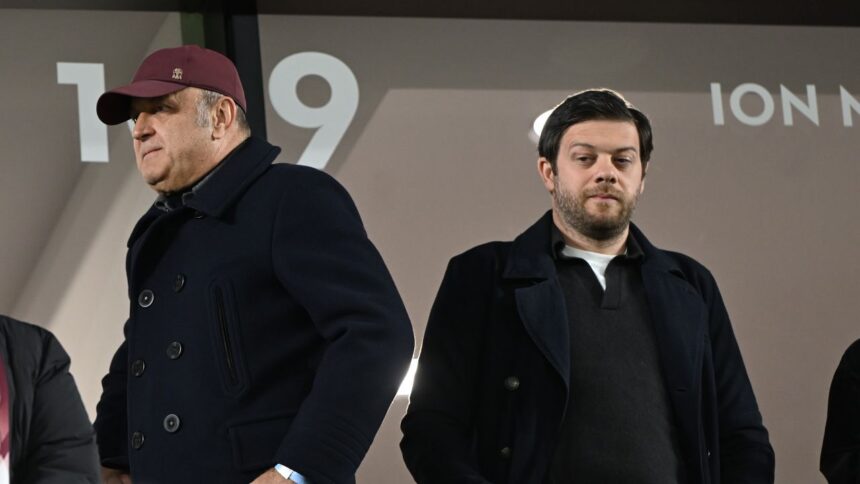 video exclusiv victor angelescu anunta ce vrea de la urmatorul antrenor al rapidului nu imi reprosez ca l am sustinut pe sumudica 682d8224cbfec