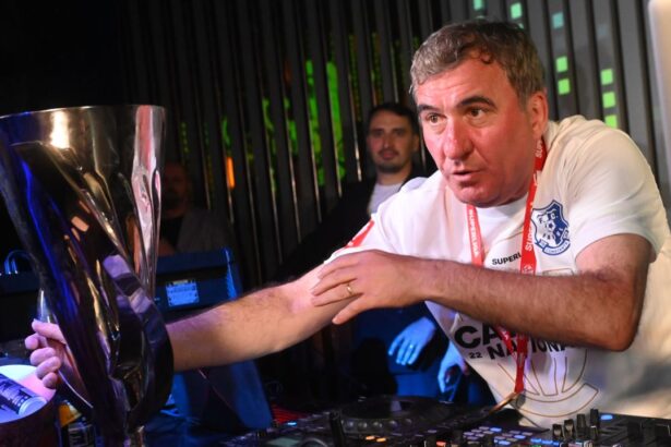 video gica hagi dat pe spate de un antrenor din superliga surpriza placuta 6827115db8f2a