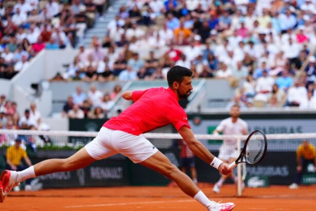 video la roland garros 2025 djokovic a fost pus in incurcatura momentul care putea sa l abata din cursa spre tinta sa 68396dc2559ee
