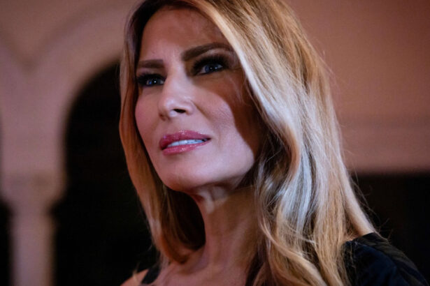 video melania trump lanseaza un audiobook cu memoriile sale povestite de propria voce generata de inteligenta artificiala 6830306f36f56