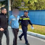 video navodari prins la volan beat si fara permis auto un barbat de 40 de ani a fost retinut de politisti si e propus spre arestare 30 de zile 6826fe9bcd2e0