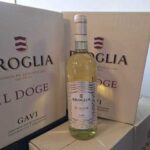 vinul zilei un vin alb cu note florale vegetale si de fructe albe proaspat si reconfortant perfect pentru aperitive preparate usoare sau momente de relaxare in compania celor dragi 682ec02692595