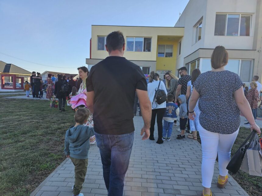 zeci de copii au gasit un camin in ultimii ani tot mai multe familii din constanta aleg sa adopte 683ad88ab7d42