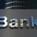 actiunile bancare domina clar ringul bursier 6851a5fb0d8f9