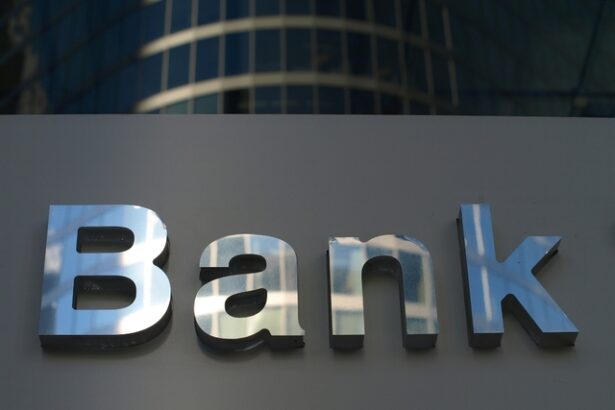 actiunile bancare domina clar ringul bursier 6851a5fb0d8f9