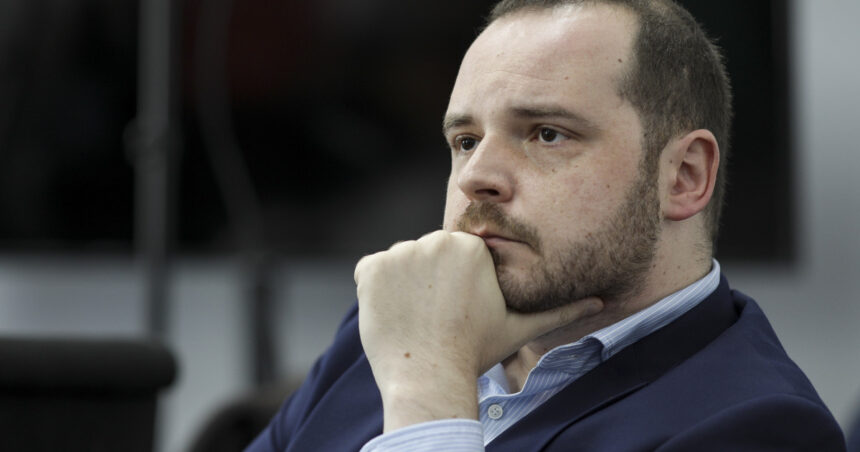 alexandru rogobete medicii obligati sa respecte programul ce spune ministrul propus la sanatate despre taxarea concediilor medicale 685966765f130