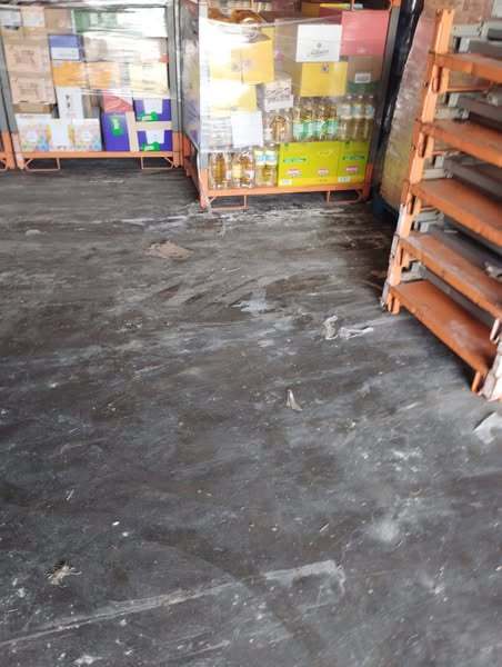 ansvsa a inchis un hypermarket din capitala a suspendat activitatea altor doua si a dat amenzi de 443 000 de lei 684d4e721bdf9