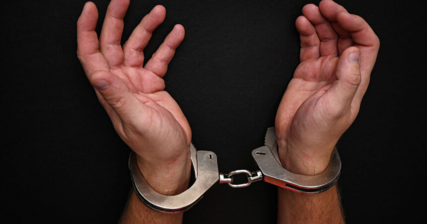 arestat pentru tentativa de omor dupa ce i a turnat socrului sau o substanta toxica in ciorba si i a taiat franele la masina 6849a2b0d795f