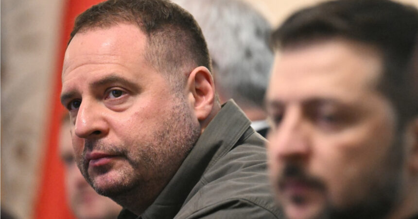 ascensiunea cardinalului verde de la kiev ce planuri ascunse are puternicul sef de cabinet al lui volodimir zelenski politico 683fd83e5de49