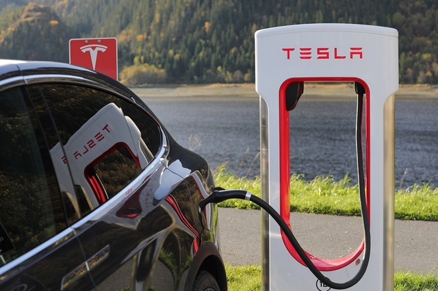 autoritatile franceze acuza tesla de practici comerciale inselatoare si cer conformarea in caz contrar amenda va fi de zeci de mii de euro pe zi 685bc7d57eda0