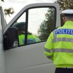 aventuri la medgidia beat crita a dat cu spatele intr un microbuz a rugat soferul sa i parcheze bmw ul iar apoi a cazut cu fata de asfalt 6849fe572c453