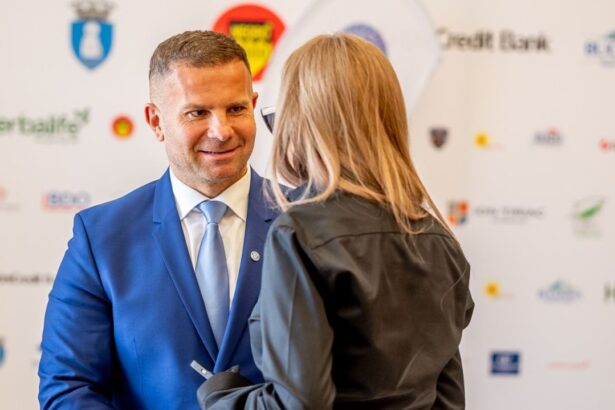 ce lovitura romania si a depus candidatura pentru organizarea mondialului 686272cc3b5cc