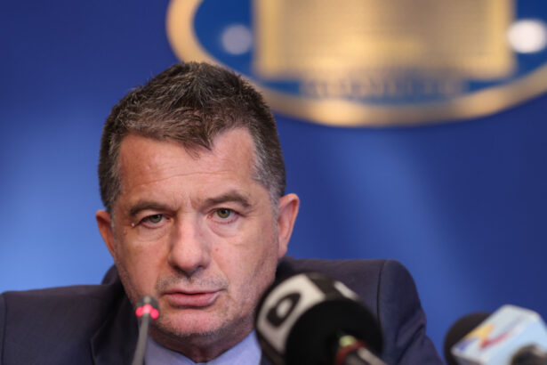ce venituri lunare are seful cfr calatori nu sunt sarac nu este vina noastra ca presedintele nu are 100 000 de euro 68540b2399dce