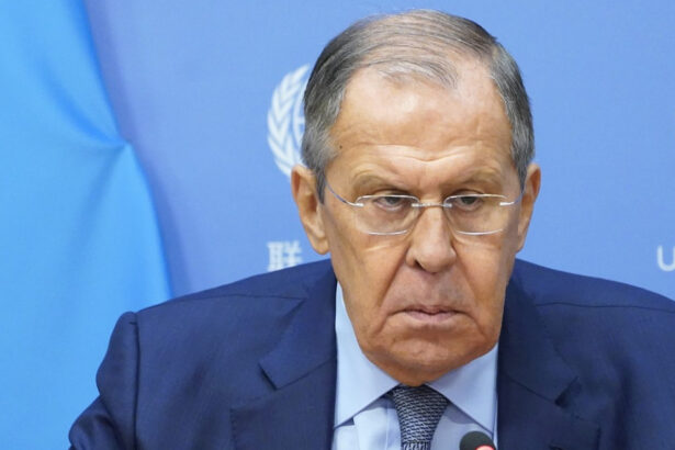 ceasul apocalipsei se apropie tot mai mult de miezul noptii avertizeaza serghei lavrov 685bfea384766
