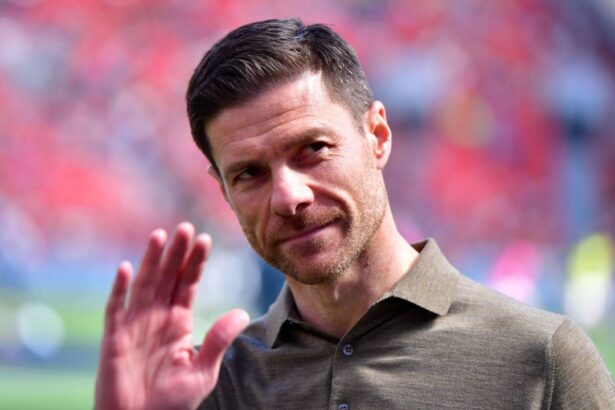 concurenta pentru mbappe xabi alonso anunta ca l a descoperit pe noul raul de la real madrid un 9 clasic se misca bine 685eac05ad8fc