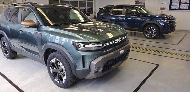 dacia revine pe crestere in europa tesla cade inca o luna bigster si duster noile vedete ale pietei auto europene 685a290035a75