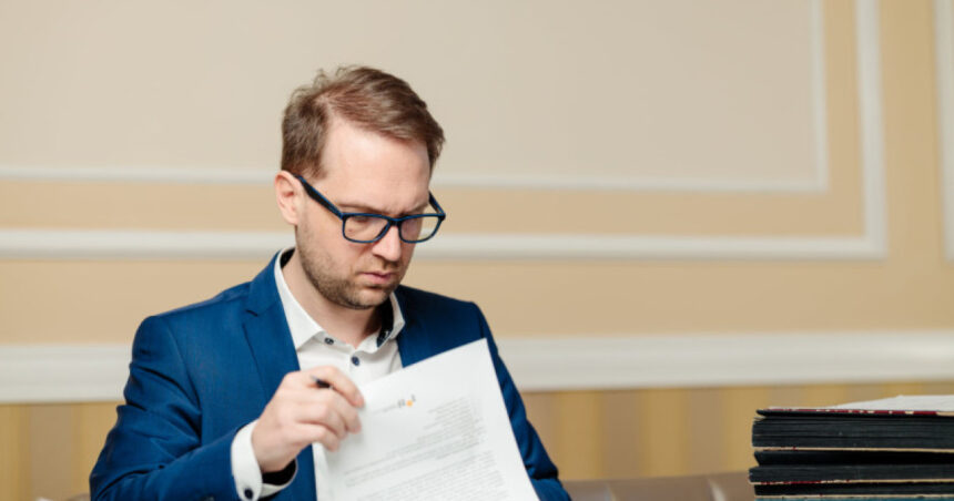 dominic fritz se opune cresterii de taxe statul roman sa faca o cura de slabire si sa taiem din chetuieli 684c2df7d7b7e
