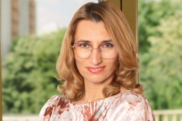 exclusiv luisiana dobrinescu tot mai multe afaceri romanesti cauta sa se mute in strainatate din cauza taxelor 68593669e5797