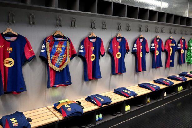 fc barcelona si a ales noul numar 10 cine preia tricoul legendar 685e3b8cf2b36