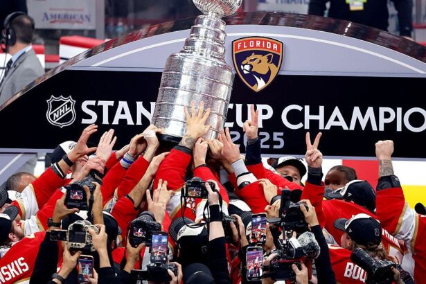 florida panthers a castigat cupa stanley pentru a doua oara consecutiv 68542709306ad
