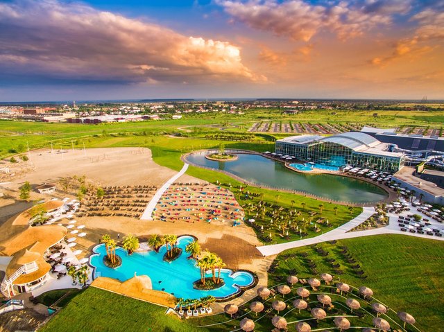 fondul de private equity cvc a intrat intr un joint venture cu therme group tranzactie de 1 miliard de euro care va implica si dezvoltarea complexului din romania 6851d686756b8