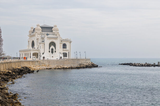 foto cazinoul din constanta a fost vandalizat la doar doua saptamani dupa inaugurare cei identificati vor fi trasi la raspundere 6840296b8ed66