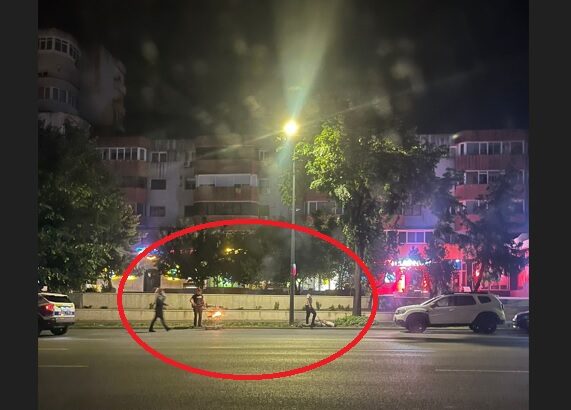 foto cu carbunii aprinsi prin constanta un barbat a starnit panica plimbandu se cu un carucior in flacari 684fd7a215b0c