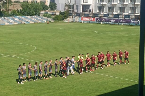 foto echipa de 4 ori campioana a romaniei care a eliminat o pe ac milan ingropata inca un sezon in liga 5 a comis o acasa in meciul decisiv 684fdaa34cf62