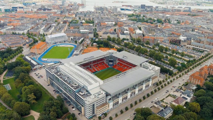 foto exclusiv asa arata respectul fata de legende imagini impresionante de pe stadionul pe care s a naruit visul tricolorilor 683d2d644a05a