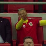 foto exclusiv daniel pancu un car de nervi la finalul meciului romania italia imagini din tribuna cu selectionerul micilor tricolori 6849ef6a4ab6f
