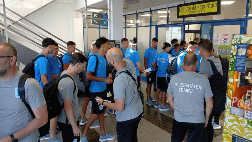 foto exclusiv universitatea craiova a plecat in cantonamentul din austria anuntul facut de olteni 6858343f75785